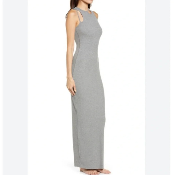 SKIMS Soft Lounge Rib Cutout Nightgown Heather Grey - Picture 2 of 9